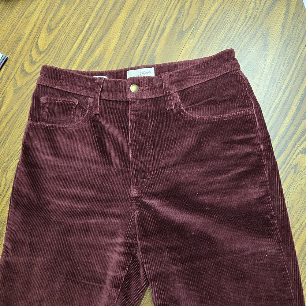 Universal Thread High Rise Maroon Jeans - Picture 3 of 7